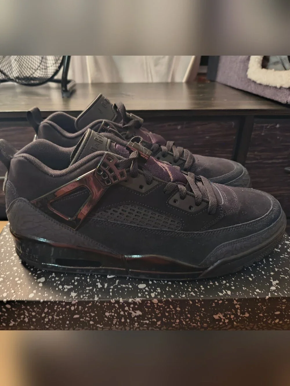 NIB 100% Real Jordan Spizike Low Mens